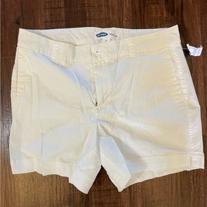 NWT Old Navy White Shorts Size 10